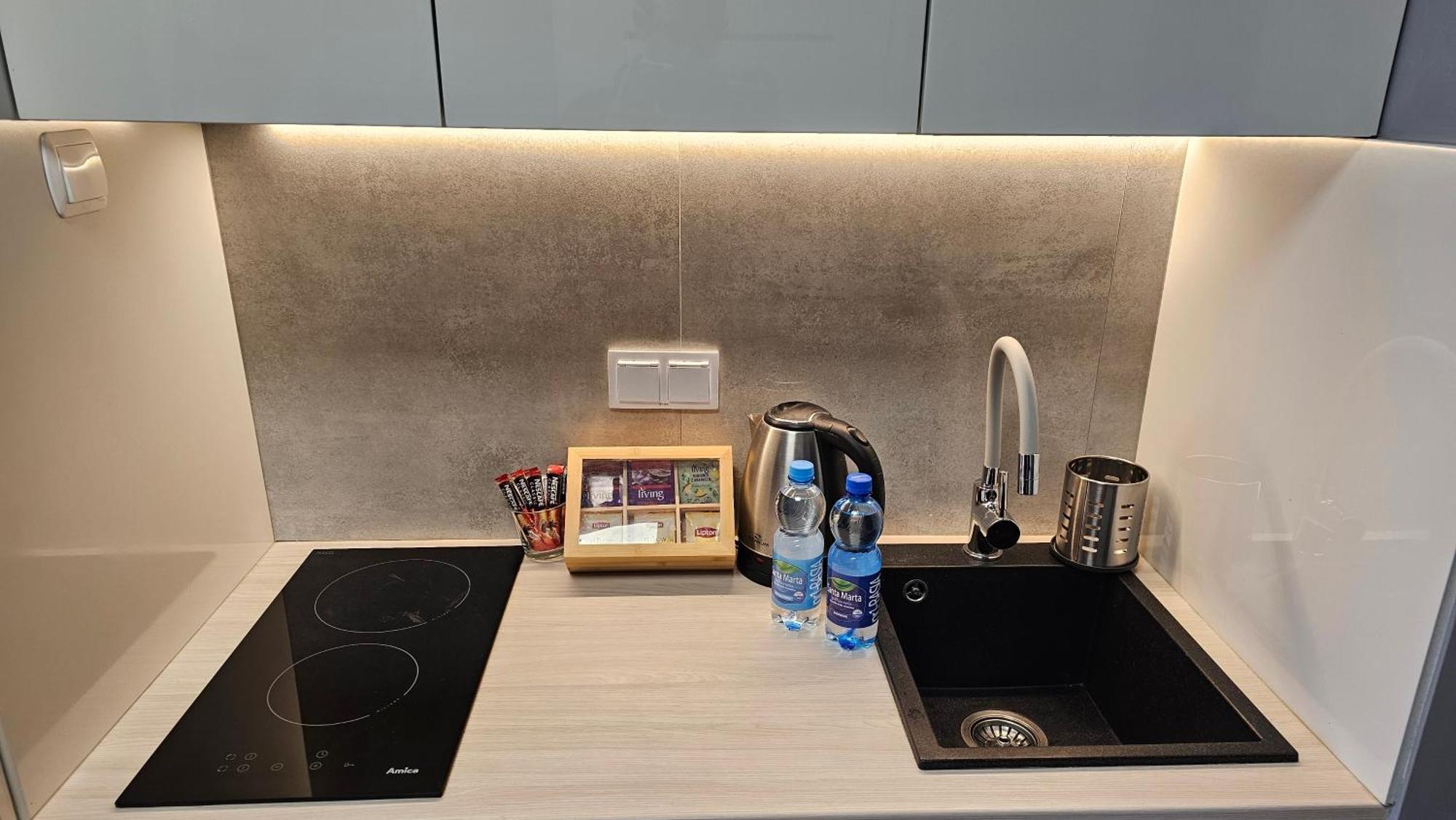 Apartamenty Wola Tower Na Prymasa - Z Widokiem Na City Varsovia Exterior foto
