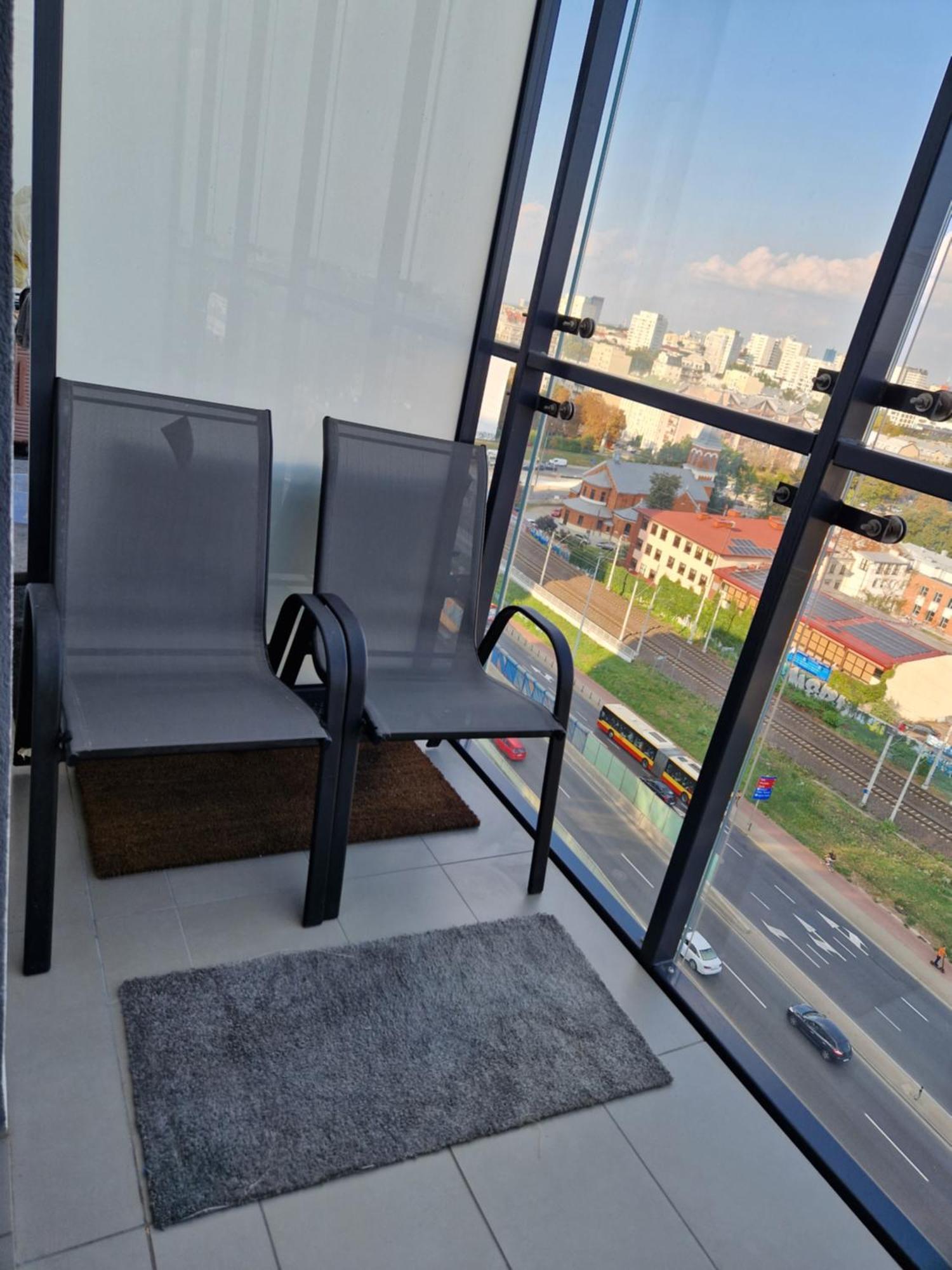Apartamenty Wola Tower Na Prymasa - Z Widokiem Na City Varsovia Exterior foto